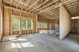 101 Pennwill Pkwy, West Jefferson, NC 28694 - Photo 6