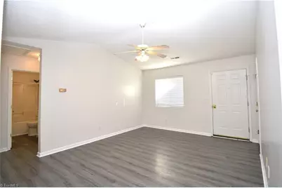 2553 Stratford Lake Road, Winston-Salem, NC 27103 - Photo 4