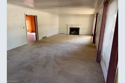 32 Vance Circle, Lexington, NC 27292 - Photo 4