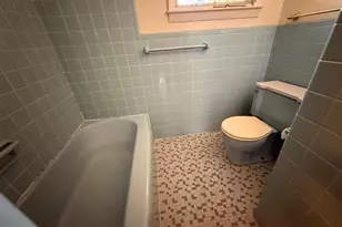 32 Vance Cir, Lexington, NC 27292 - Photo 16