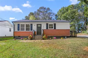 621 North St, Eden, NC 27288 - Photo 2