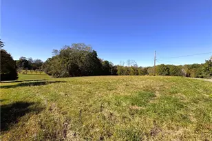613 Barker Rd, Reidsville, NC 27320 - Photo 12