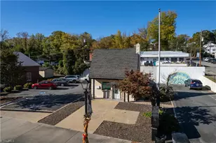 202 W Main St, Elkin, NC 28621 - Photo 4