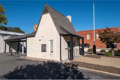 202 W Main Street, Elkin, NC 28621 - Photo 6