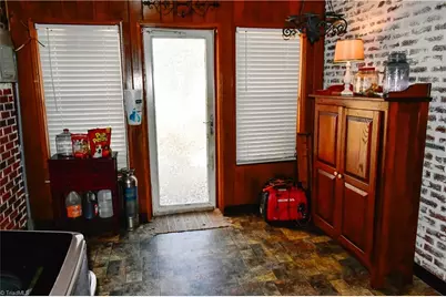 11797 Nc Highway 268, Elkin, NC 28621 - Photo 10