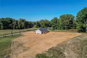 920 Salem Church Rd, Reidsville, NC 27320 - Photo 38