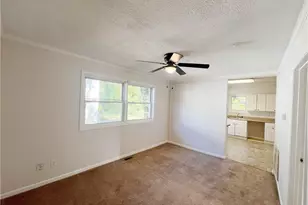 823 Silver Ave, Greensboro, NC 27403 - Photo 12