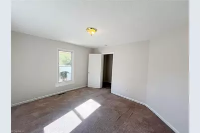 823 Silver Avenue, Greensboro, NC 27403 - Photo 6