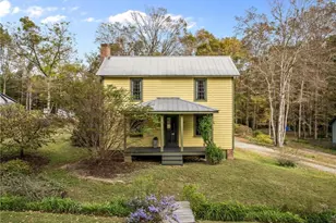 2463 Glencoe St, Burlington, NC 27217 - Photo 1