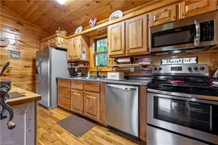 967 Double Bridges, Fancy Gap, VA 24328 - Photo 26