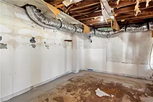 2878 Amber Ln NE, Walkertown, NC 27105 - Photo 22