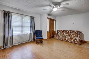 4142 Sadie Rd, Seagrove, NC 27341 - Photo 4