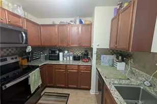 4705 Pennoak Ln, Greensboro, NC 27407 - Photo 8