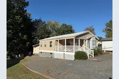 104 Humming Bird Circle, New London, NC 28127 - Photo 2