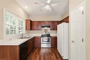 157 Leeds Ln, King, NC 27021 - Photo 10