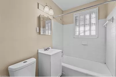 2523 Overbrook Drive, Greensboro, NC 27408 - Photo 24