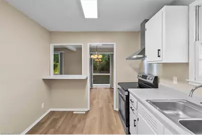 2523 Overbrook Drive, Greensboro, NC 27408 - Photo 16