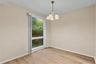 2523 Overbrook Dr, Greensboro, NC 27408 - Photo 10