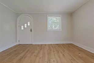 909 Old Thomasville Rd, High Point, NC 27260 - Photo 8