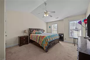 2926 Grove Park Dr, Burlington, NC 27215 - Photo 14