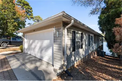 348 Shoreline Road, New London, NC 28127 - Photo 36