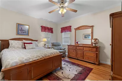 348 Shoreline Road, New London, NC 28127 - Photo 18