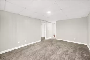 2018 Hearthwood Ct, Greensboro, NC 27407 - Photo 28