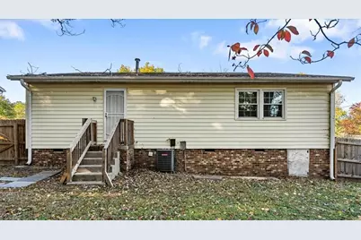 809 Daleview Place, Greensboro, NC 27406 - Photo 32