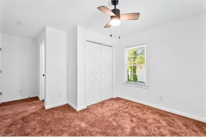 1423 E Commerce Avenue, High Point, NC 27260 - Photo 16