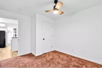 1423 E Commerce Avenue, High Point, NC 27260 - Photo 20