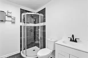 1423 E Commerce Ave, High Point, NC 27260 - Photo 22