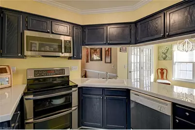 5125 Old Plantation Circle, Winston-Salem, NC 27104 - Photo 10