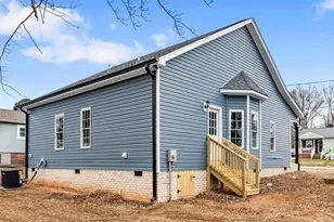 3912 Fairall Dr, Greensboro, NC 27401 - Photo 32