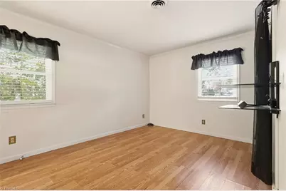 1000 Pineburr Road, Jamestown, NC 27282 - Photo 12