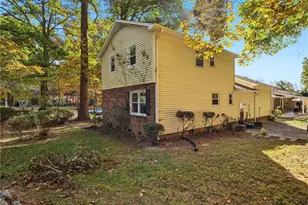 1000 Pineburr Rd, Jamestown, NC 27282 - Photo 24