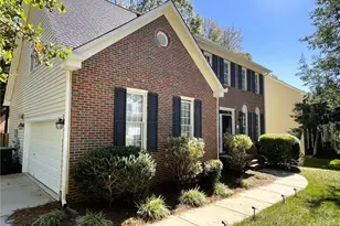 1 Old Orchard Ln, Greensboro, NC 27455 - Photo 2