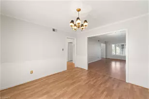 4827 Tower Rd, Greensboro, NC 27410 - Photo 14