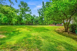 931 Nottingham Rd, High Point, NC 27262 - Photo 40