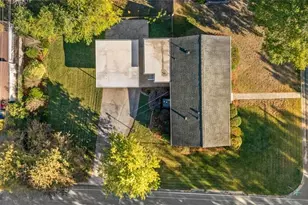 1004 Sherwood Dr, Burlington, NC 27215 - Photo 30