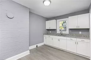 516 Avon Ave, Burlington, NC 27215 - Photo 16