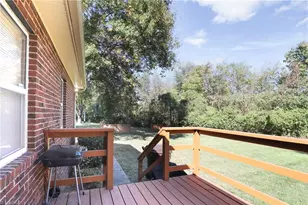 1711 Hanover Ct, High Point, NC 27265 - Photo 24