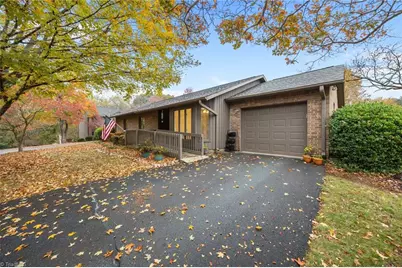 116 Briar Ridge Circle, Winston-Salem, NC 27104 - Photo 2