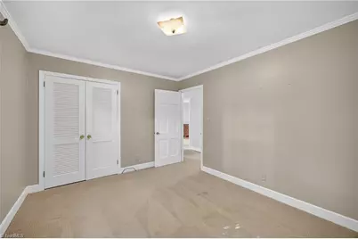 2174 Woodland Avenue, Burlington, NC 27215 - Photo 16