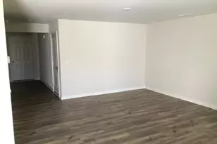 136 Plumtree Ct, King, NC 27021 - Photo 4