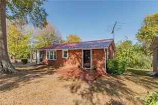 101 Booker Ave, Lexington, NC 27292 - Photo 30