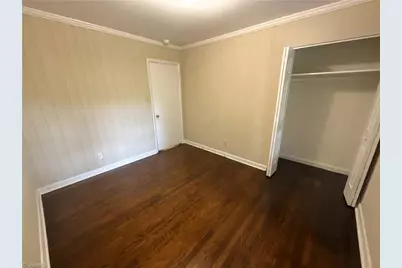 2706 Wynnewood Drive, Greensboro, NC 27408 - Photo 8