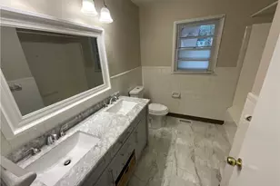 2706 Wynnewood Dr, Greensboro, NC 27408 - Photo 16