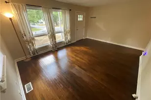 2706 Wynnewood Dr, Greensboro, NC 27408 - Photo 6