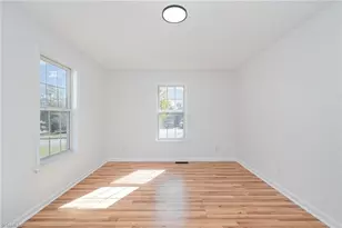 2203 Joseph McNeil Ave, Greensboro, NC 27405 - Photo 16