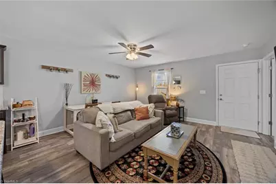 102 E Gene Hairston Street, Madison, NC 27025 - Photo 6